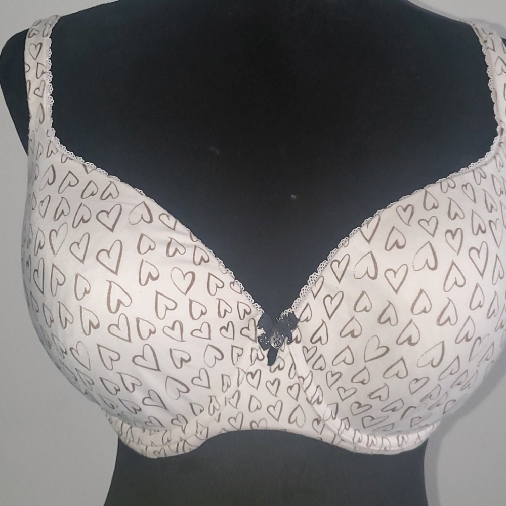 Victoria Secret "Heart" bra